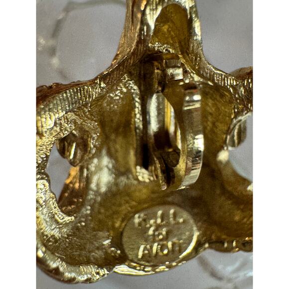 Vintage 1987 Avon Kenneth J Lane rams head necklace.  30” shortest strand. - Picture 9 of 16